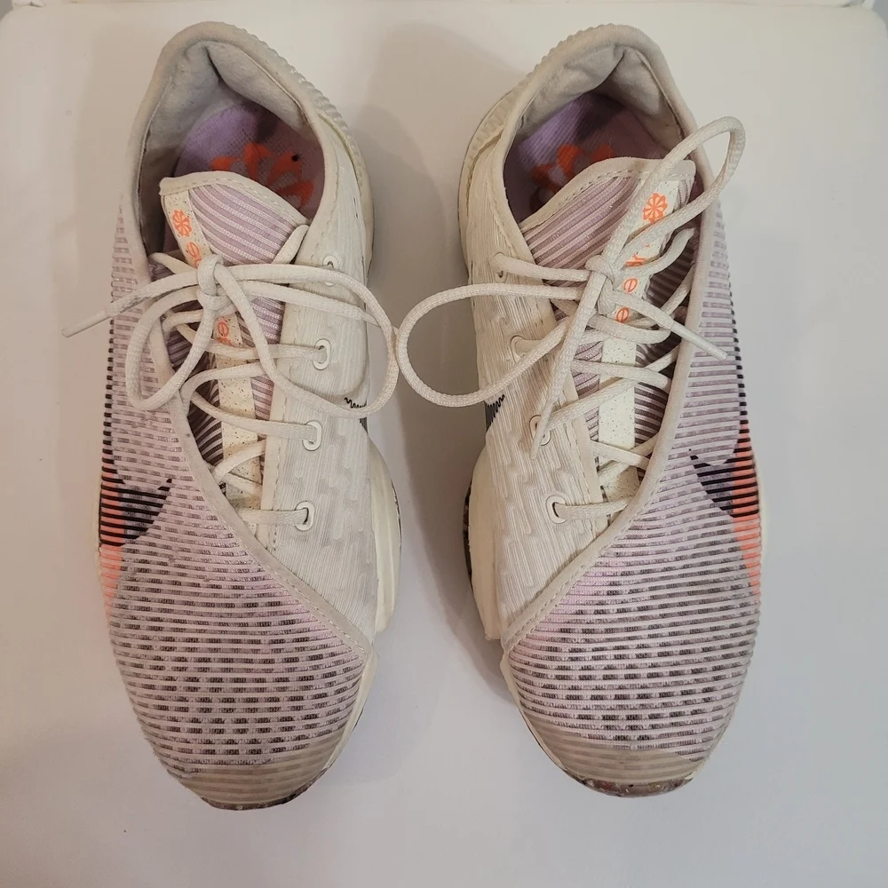 Nike Air Zoom  Women's Cream and Orange Athletic Shoes Size US7/EUR 38